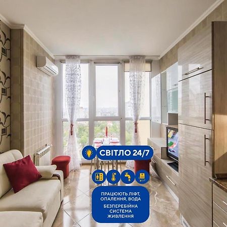 Rent-Kiev 2 Min Metro Chernihivska Lux Bagian luar foto