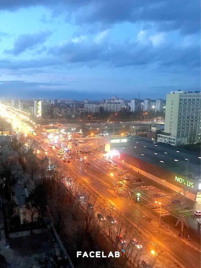 Rent-Kiev 2 Min Metro Chernihivska Lux Bagian luar foto